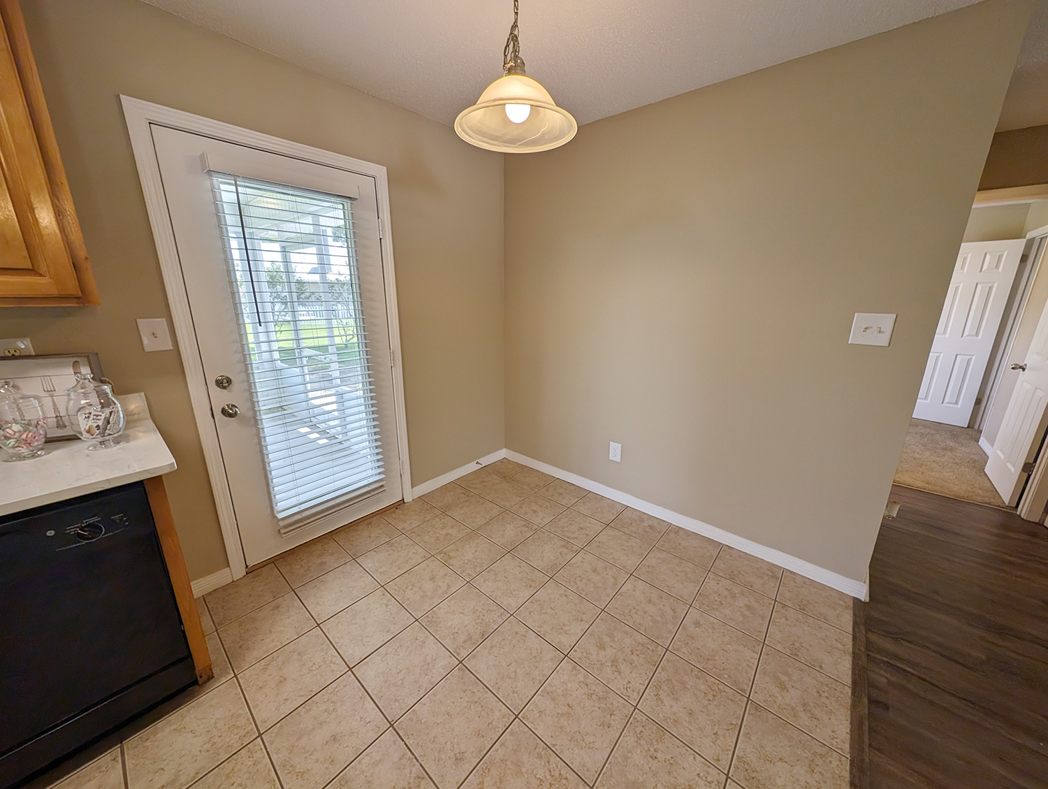 1220 Springfield Drive Dining Area